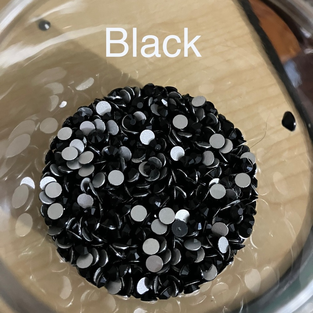 Ss20 Black Flatback rhinestones
